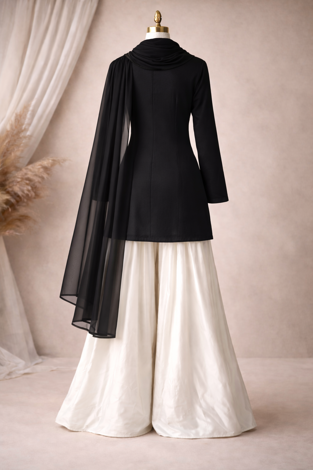 Noir Elegance